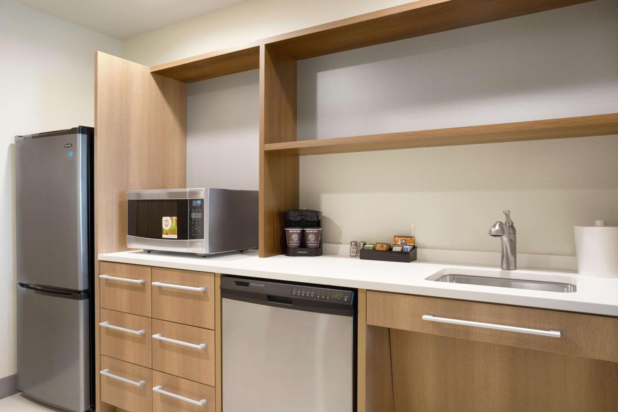 Home2 Suites By Hilton Warminster Horsham Extérieur photo