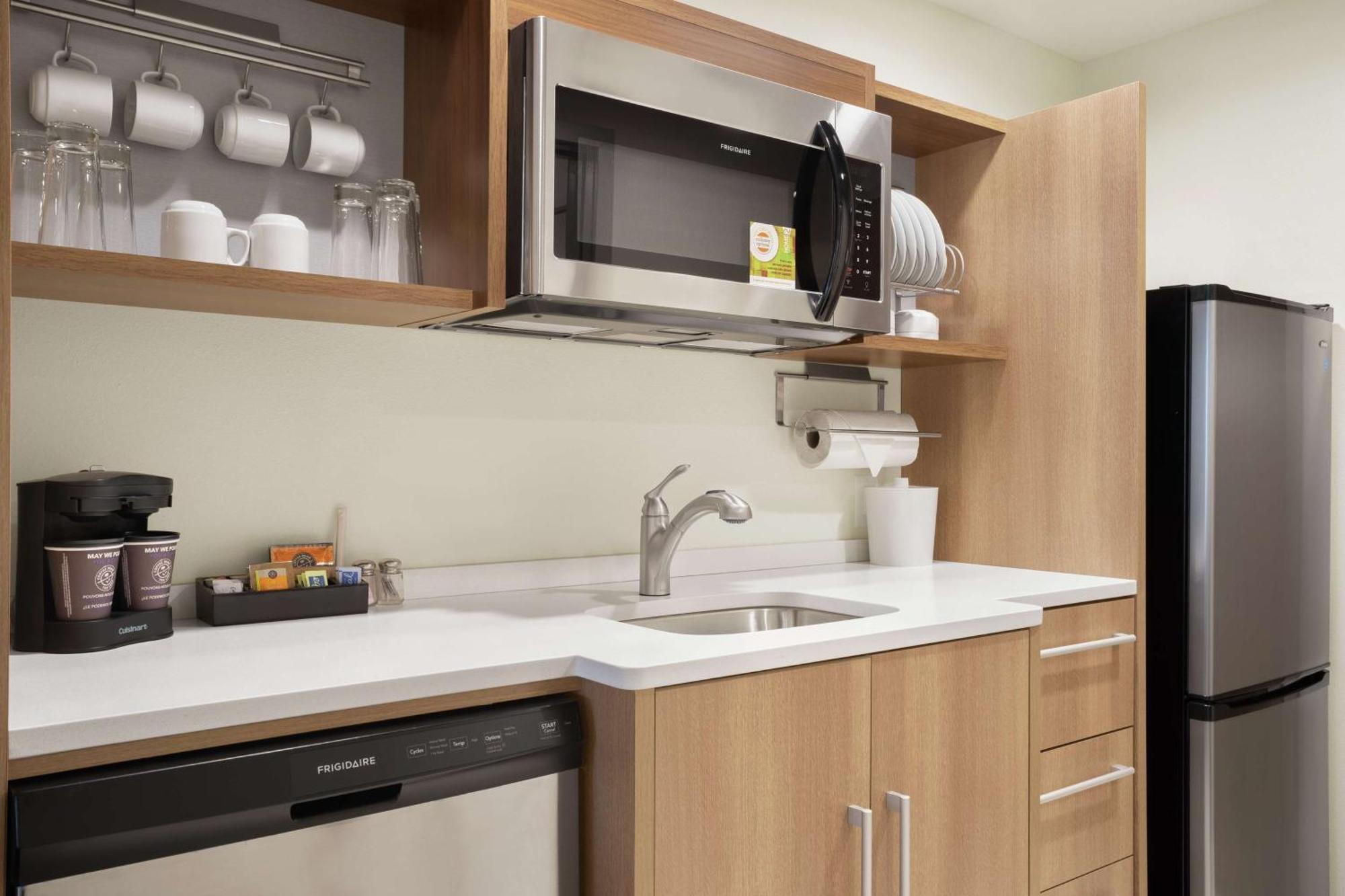 Home2 Suites By Hilton Warminster Horsham Extérieur photo